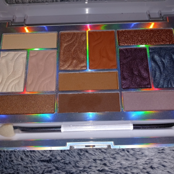 physicians formula eye shadow pallets - Picture 3 of 3